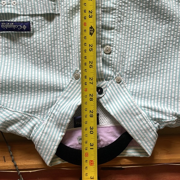 Columbia PFG Short-Sleeve Button Down, Blue Pinstripe - Size L - Picture 7 of 8